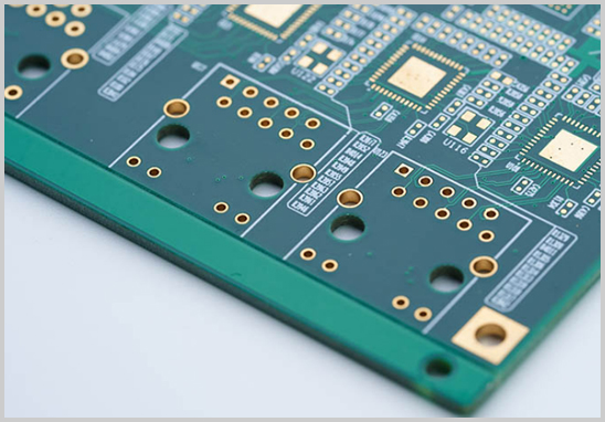 電路板是什么材質(zhì)做的？一文講透PCB板材的組成與常用材料